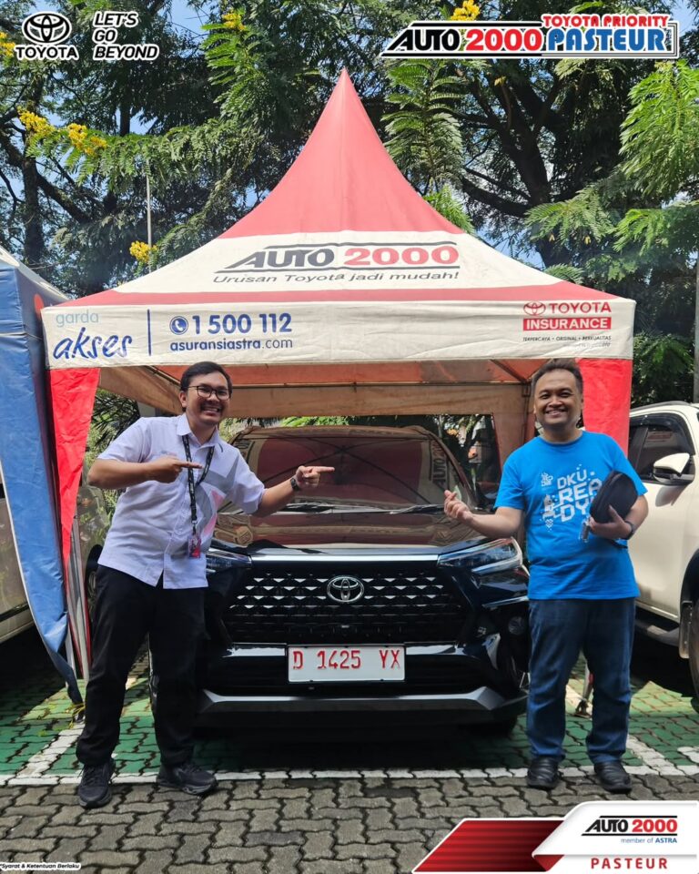 Terimakasih ya Pak Dosen Rila sudah mempercayakan pembelian Veloz Q CVT TSS Black ke @randytoyo
